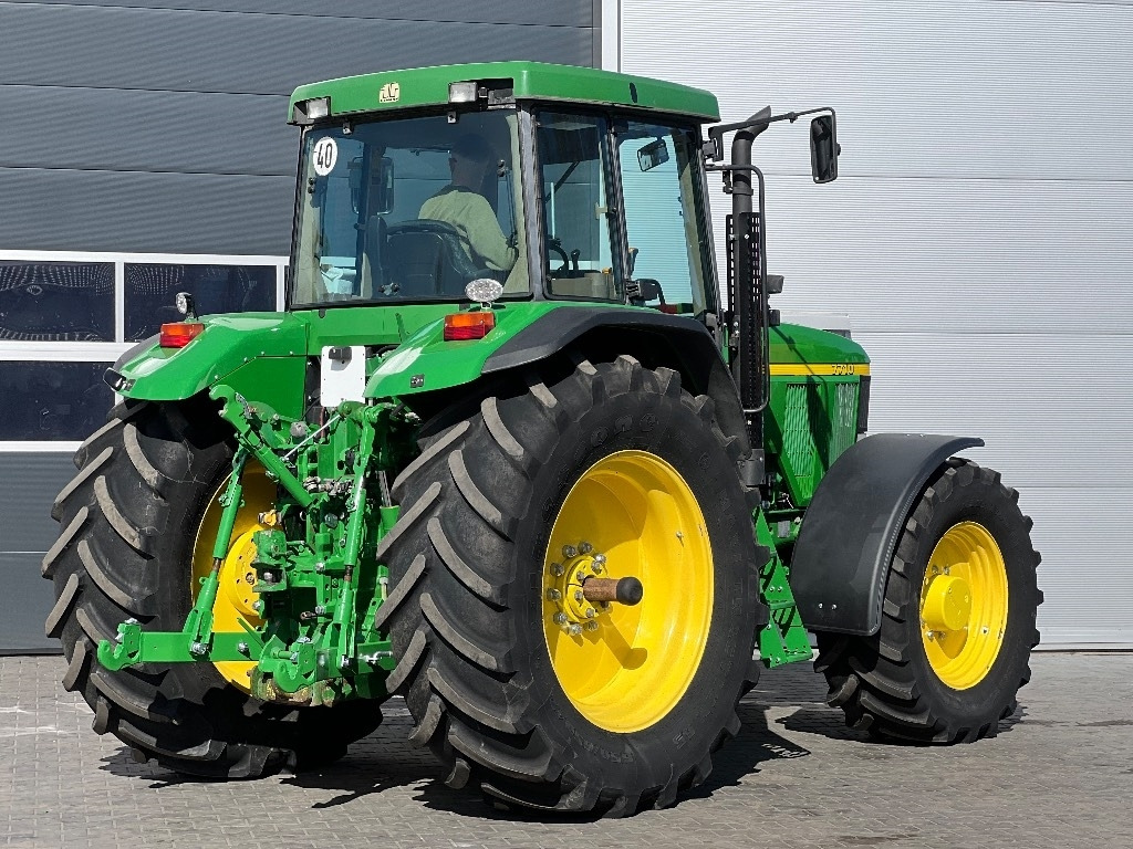 Tractor John Deere 7710 PQ: foto 8