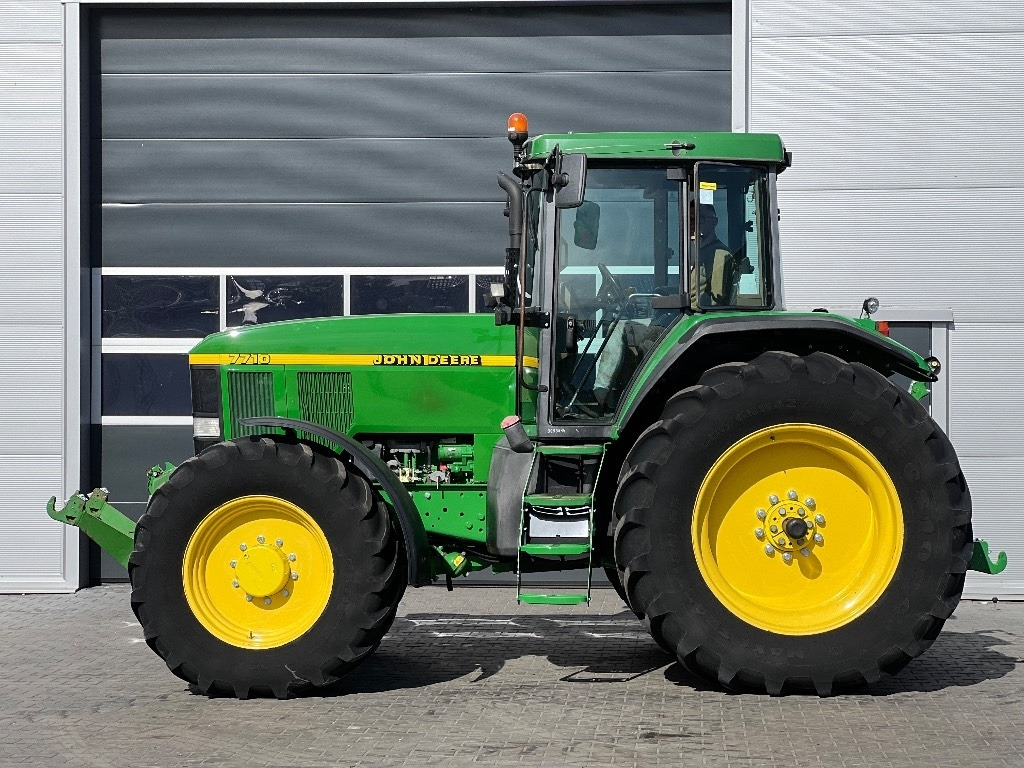 Tractor John Deere 7710 PQ: foto 6