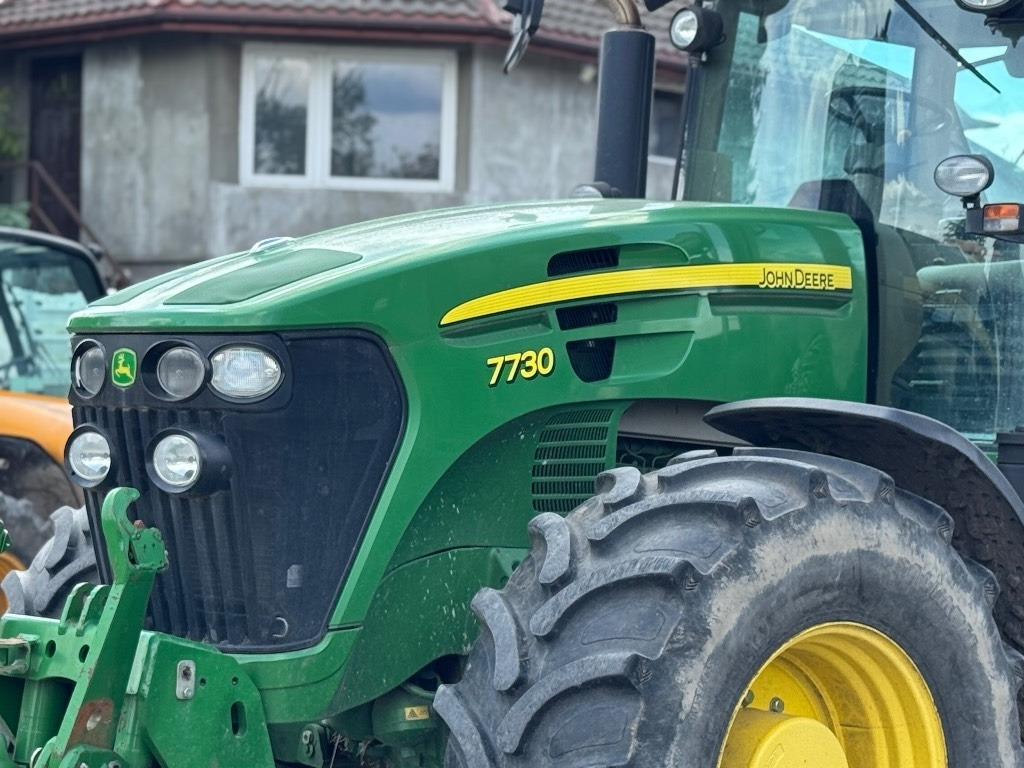 John Deere 7730 AQ - Tractor: foto 3 John Deere 7730 AQ - Tractor: foto 3