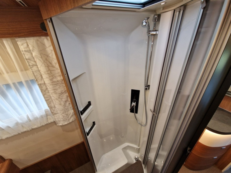 Autocaravana perfilada nuevo Carthago C1 Tourer T 148 RB-QB K: foto 13