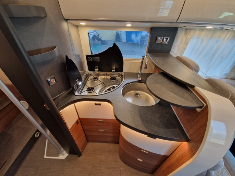 Autocaravana perfilada nuevo Carthago C1 Tourer T 148 RB-QB K: foto 10
