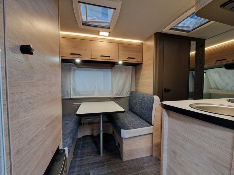 Weinsberg CaraOne 420 QD - Caravana: foto 4 Weinsberg CaraOne 420 QD - Caravana: foto 4