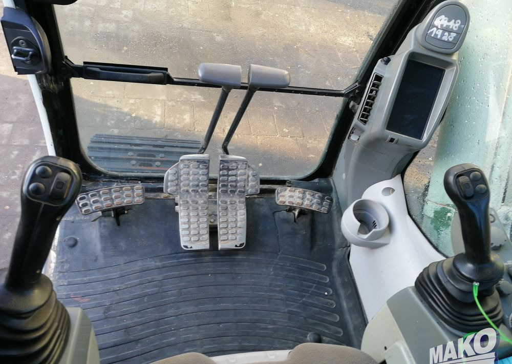 Excavadora de cadenas Hitachi ZX210 LC-5B: foto 12
