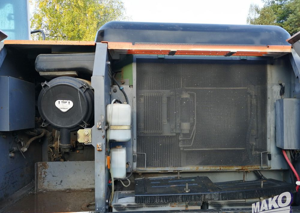 Excavadora de cadenas Hitachi ZX210 LC-5B: foto 8