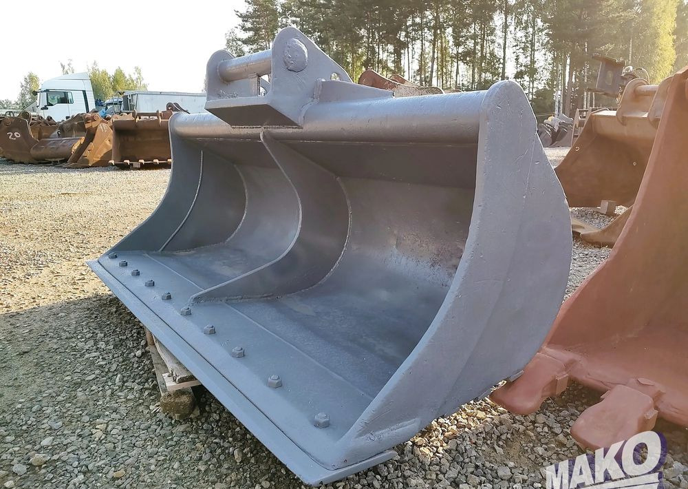 Łyżka skarpowa Keen 210cm Lehnhoff MS21 / MS25 - Implemento para Maquinaria de construcción: foto 1 Łyżka skarpowa Keen 210cm Lehnhoff MS21 / MS25 - Implemento para Maquinaria de construcción: foto 1