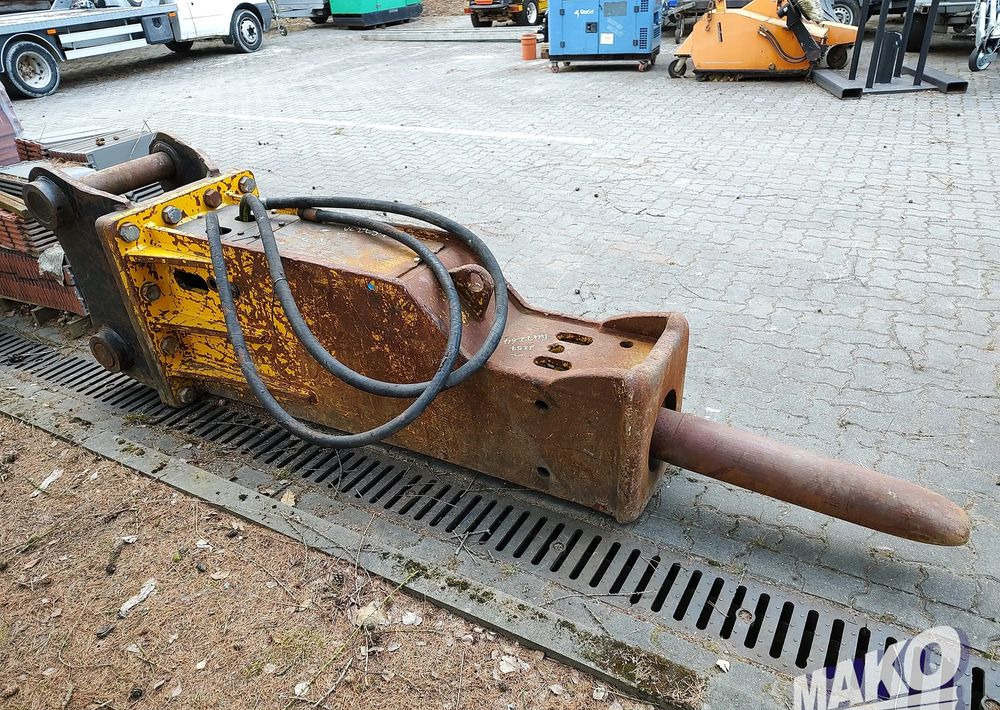 Młot hydrauliczny Atlas Copco 2310kg do koparki - Implemento para Maquinaria de construcción: foto 2 Młot hydrauliczny Atlas Copco 2310kg do koparki - Implemento para Maquinaria de construcción: foto 2