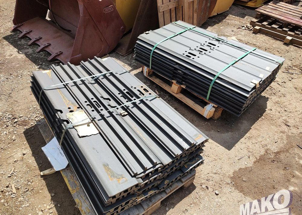 Klepki płyty gąsienic 140cm NOWE - Oruga para Maquinaria de construcción: foto 1 Klepki płyty gąsienic 140cm NOWE - Oruga para Maquinaria de construcción: foto 1