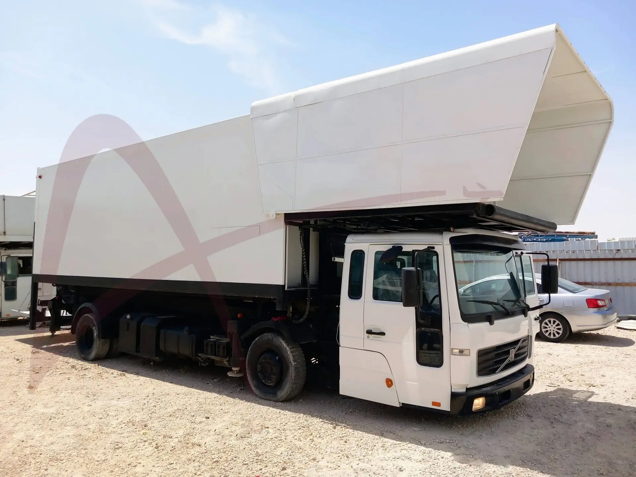 Camión de catering VOLVO AEROLIFT-B-VO/F616H: foto 1