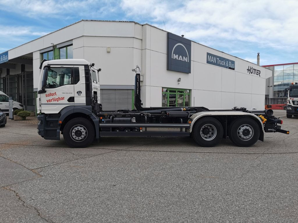 MAN TGS 26.470 Abrollkipper MEILLER RS21.70 6x2/4 - Camión multibasculante: foto 2 MAN TGS 26.470 Abrollkipper MEILLER RS21.70 6x2/4 - Camión multibasculante: foto 2