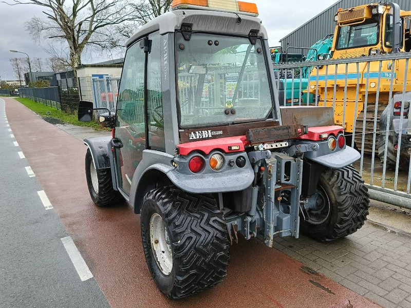 Aebi TT280 werktuigdrager maaier laag zwaartepunt - Remolque agrícola: foto 4 Aebi TT280 werktuigdrager maaier laag zwaartepunt - Remolque agrícola: foto 4