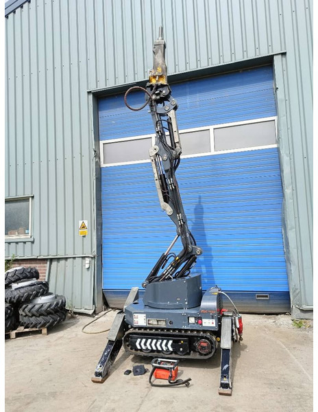 Brokk euroimplementos RDC1510 180 husqvarna robot remote - Excavadora de cadenas: foto 2 Brokk euroimplementos RDC1510 180 husqvarna robot remote - Excavadora de cadenas: foto 2