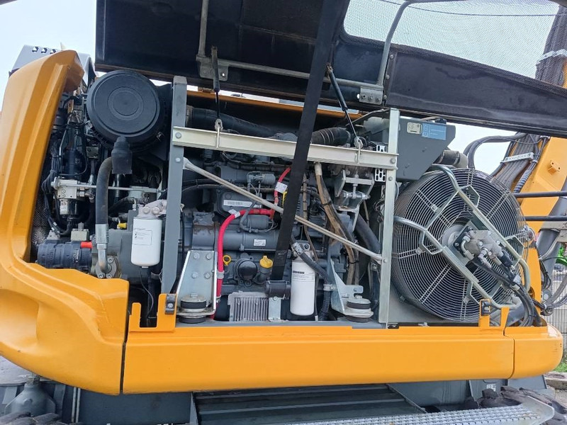 Excavadora de ruedas Liebherr A 910 Compact mobiele graafmachine excavator 12,5T: foto 18 Excavadora de ruedas Liebherr A 910 Compact mobiele graafmachine excavator 12,5T: foto 18