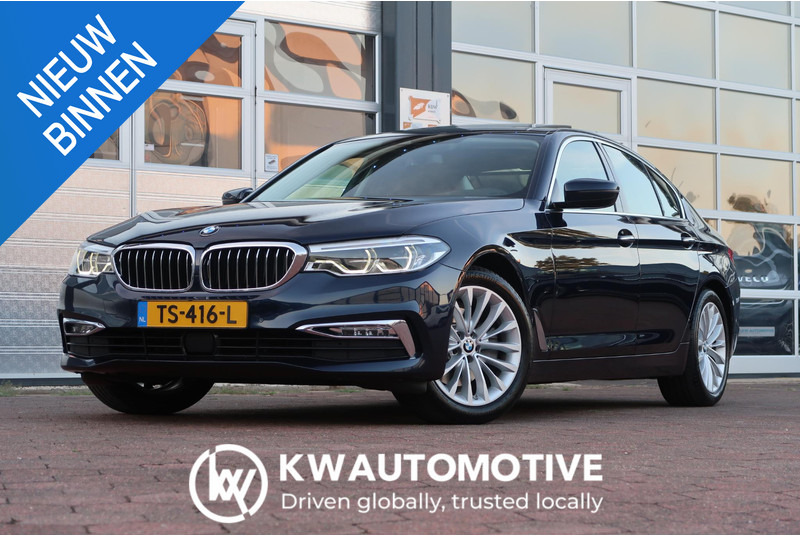 BMW 5 Serie 520i Corporate High Executive SCHUIFDAK/ NAPPA-LEDER/ ACC/ HEAD-UP/ H&K / ETC. - Sedan: foto 1 BMW 5 Serie 520i Corporate High Executive SCHUIFDAK/ NAPPA-LEDER/ ACC/ HEAD-UP/ H&K / ETC. - Sedan: foto 1