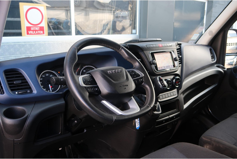 Iveco Daily 35S18HV 3.0 35 L2 H2 AUT/ LED/ CAMERA/ 3.5T/ CRUISE/ CLIMA/ TREKHAAK - Furgón: foto 2 Iveco Daily 35S18HV 3.0 35 L2 H2 AUT/ LED/ CAMERA/ 3.5T/ CRUISE/ CLIMA/ TREKHAAK - Furgón: foto 2