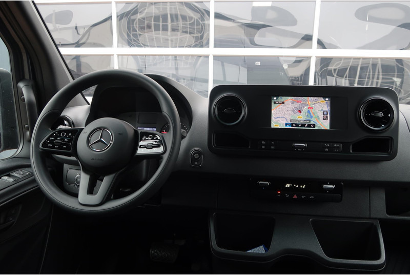 Mercedes-Benz Sprinter 519 CDI L2H2 4X4 AUT/ 2X DEUR/ 3,5T/ MBUX/ CAMERA/ ETC. - Furgón: foto 5 Mercedes-Benz Sprinter 519 CDI L2H2 4X4 AUT/ 2X DEUR/ 3,5T/ MBUX/ CAMERA/ ETC. - Furgón: foto 5
