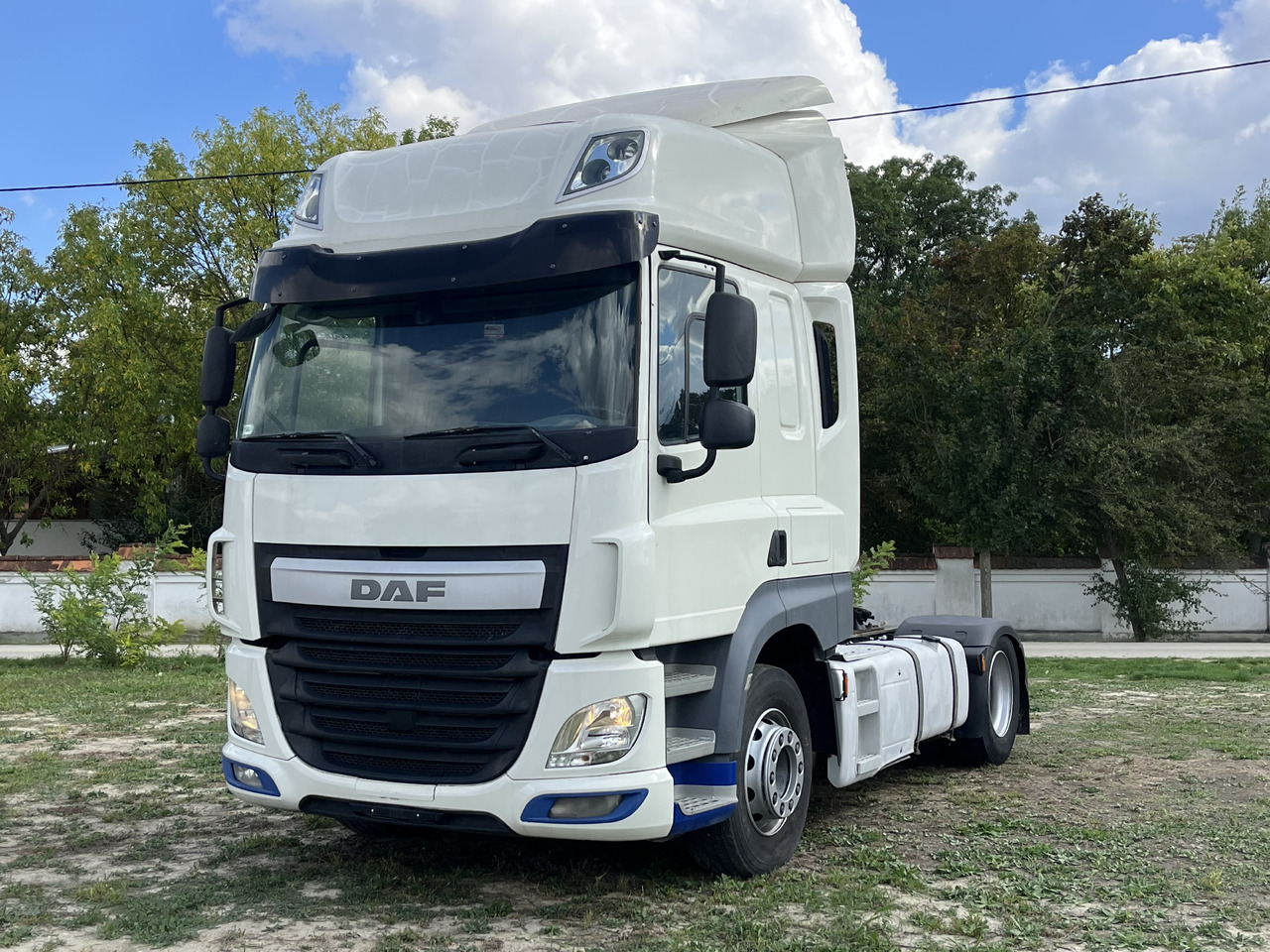 Daf Cf 460 4x2 standard automatic - Cabeza tractora: foto 2 Daf Cf 460 4x2 standard automatic - Cabeza tractora: foto 2