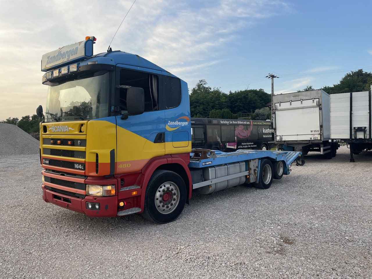 SCANIA 164 480 V8 GS MEPPEL - Camión portavehículos: foto 4 SCANIA 164 480 V8 GS MEPPEL - Camión portavehículos: foto 4