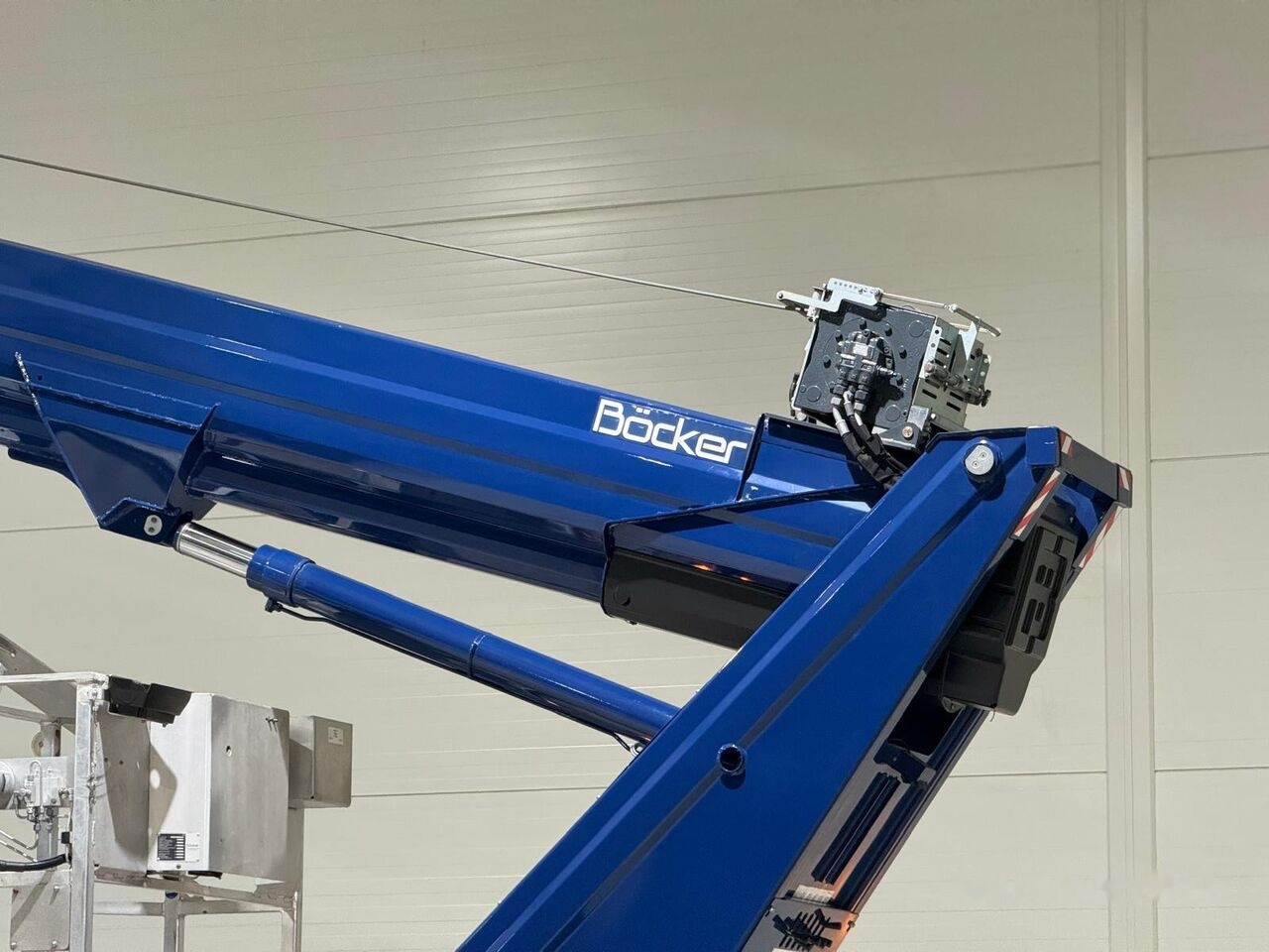 MAN Böcker AK 37/4000 on chassis - Autogrúa: foto 5 MAN Böcker AK 37/4000 on chassis - Autogrúa: foto 5
