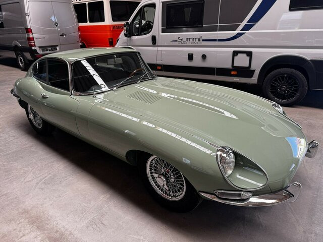 JAGUAR E-Type 4.2 Litre Serie 1.5 FHC Zustand 1... - Coche: foto 3 JAGUAR E-Type 4.2 Litre Serie 1.5 FHC Zustand 1... - Coche: foto 3