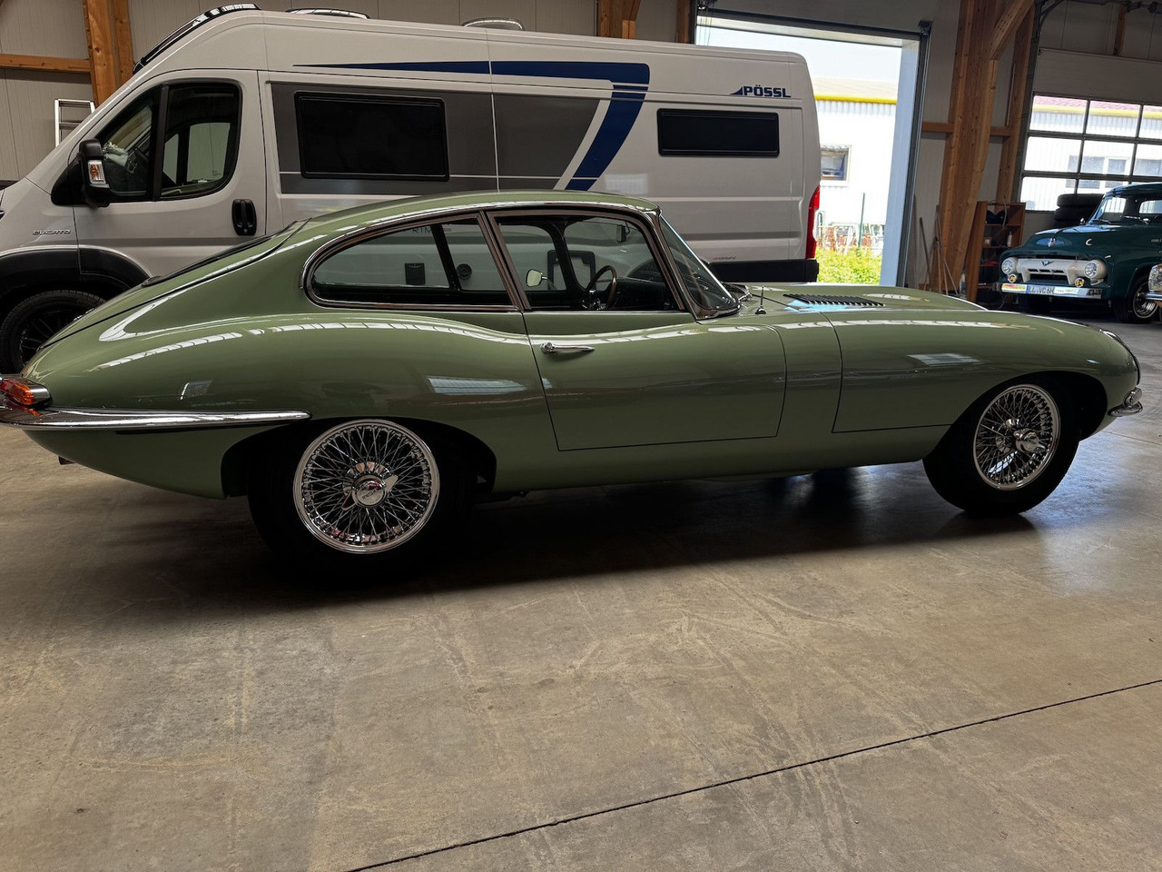 Coche Jaguar E-Type 4.2 Litre Serie 1.5 FHC: foto 6
