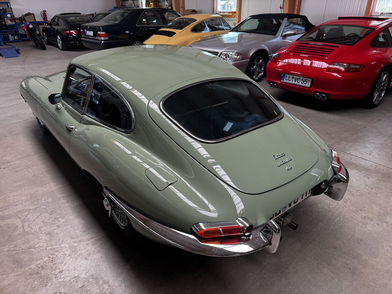 Coche Jaguar E-Type 4.2 Litre Serie 1.5 FHC: foto 29