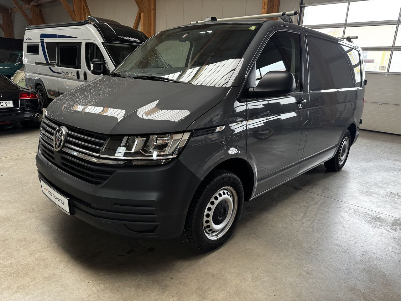 Furgoneta pequeña Volkswagen T6.1 Kasten KR 2.0 TDI 4Motion puregrey: foto 1