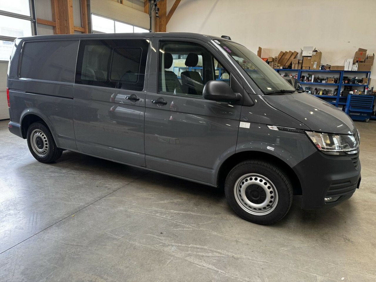Volkswagen T6.1 lang 5-Sitzer 2.0 TDI 4Motion LKW - Furgoneta pequeña: foto 5 Volkswagen T6.1 lang 5-Sitzer 2.0 TDI 4Motion LKW - Furgoneta pequeña: foto 5