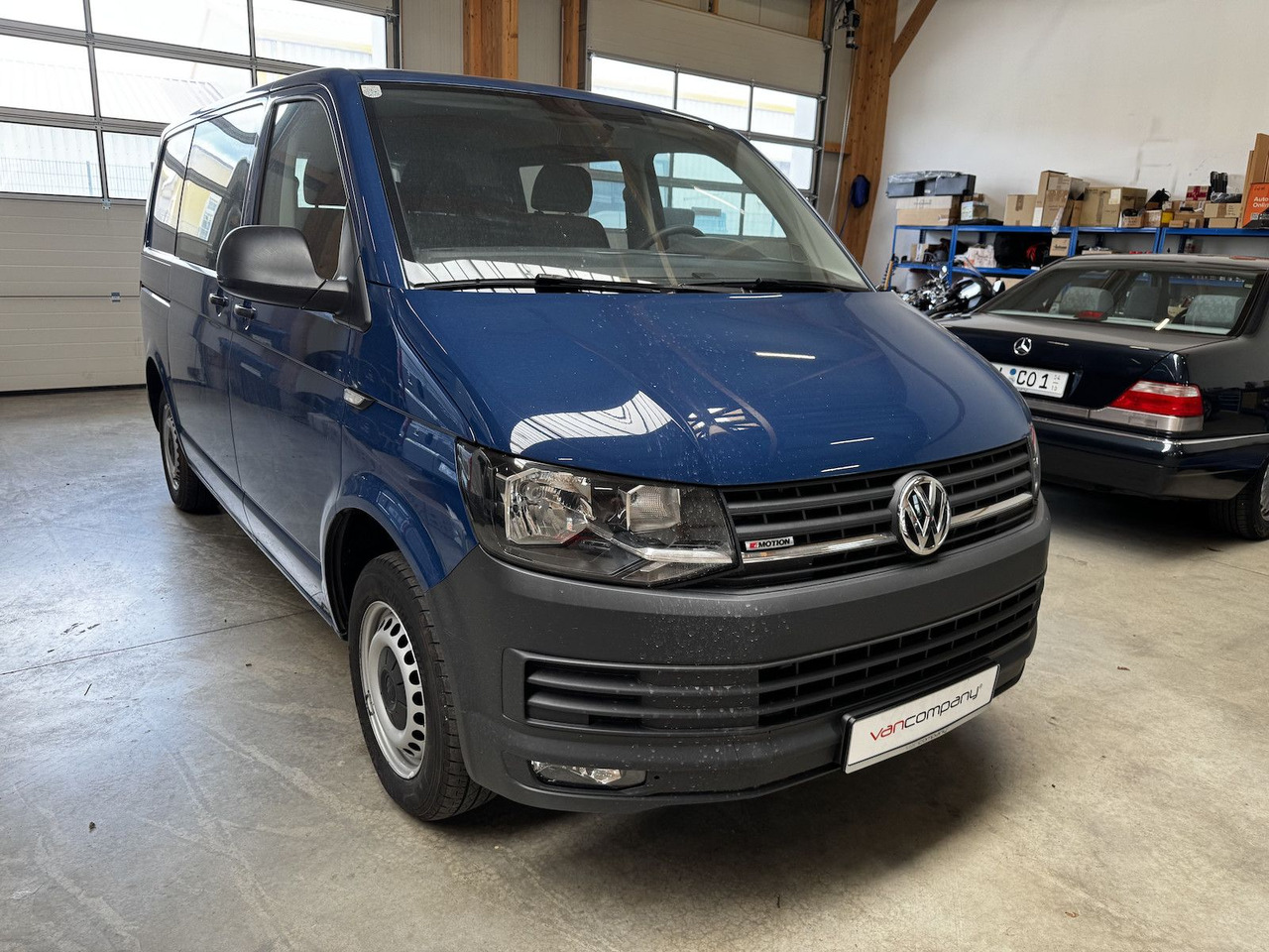 Volkswagen T6 2.0 TDI 4Motion Kasten 6-Sitzer - Coche: foto 3 Volkswagen T6 2.0 TDI 4Motion Kasten 6-Sitzer - Coche: foto 3