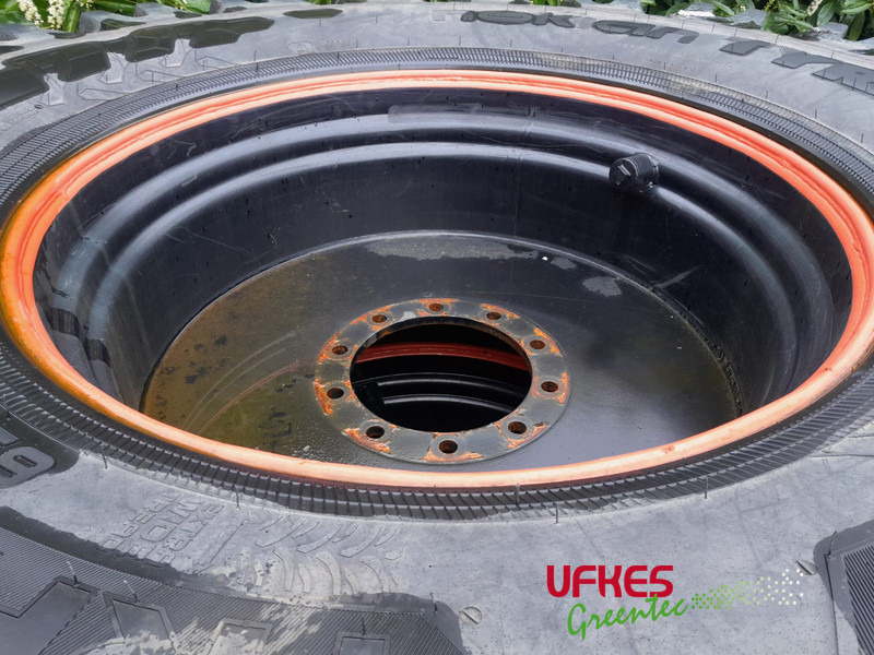 Maquinaria forestal Nokian Bandenset met velg: foto 7