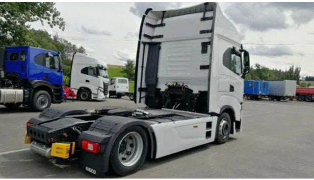 Iveco S-WAY AS440S48T | Leasing from €1744/month - Cabeza tractora: foto 4 Iveco S-WAY AS440S48T | Leasing from €1744/month - Cabeza tractora: foto 4