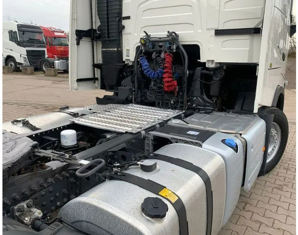 Volvo FH 460 Globetrotter 4x2 | Leasing - Cabeza tractora: foto 5 Volvo FH 460 Globetrotter 4x2 | Leasing - Cabeza tractora: foto 5
