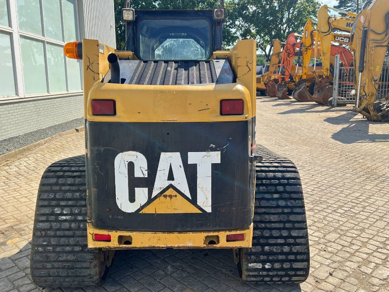 Cat 277 B 2006 - Minicargadora: foto 5 Cat 277 B 2006 - Minicargadora: foto 5