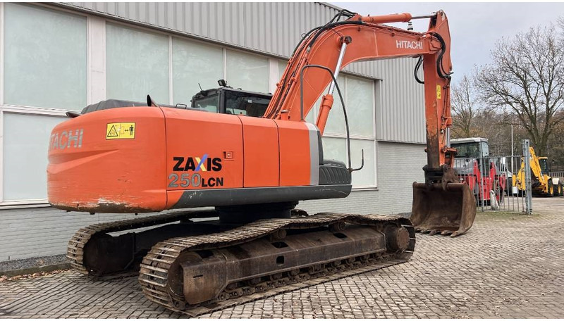 Hitachi ZX 250 LC N-3 - Excavadora de cadenas: foto 5 Hitachi ZX 250 LC N-3 - Excavadora de cadenas: foto 5