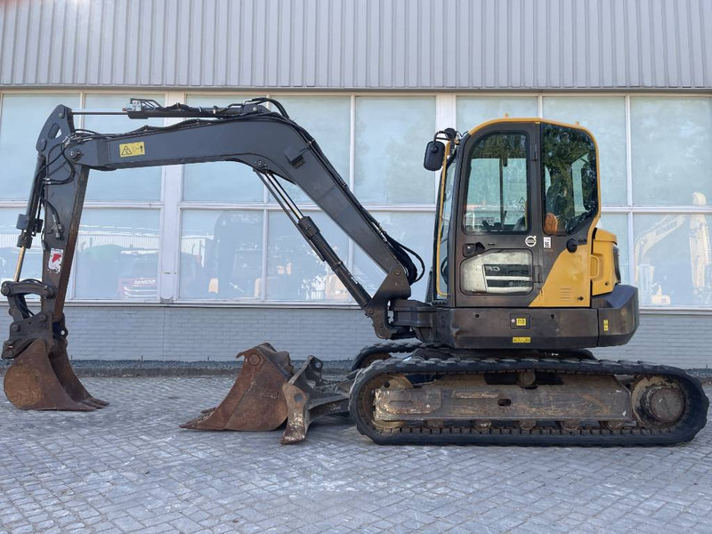 Volvo ECR 88 D 2016 CE - Miniexcavadora: foto 1 Volvo ECR 88 D 2016 CE - Miniexcavadora: foto 1