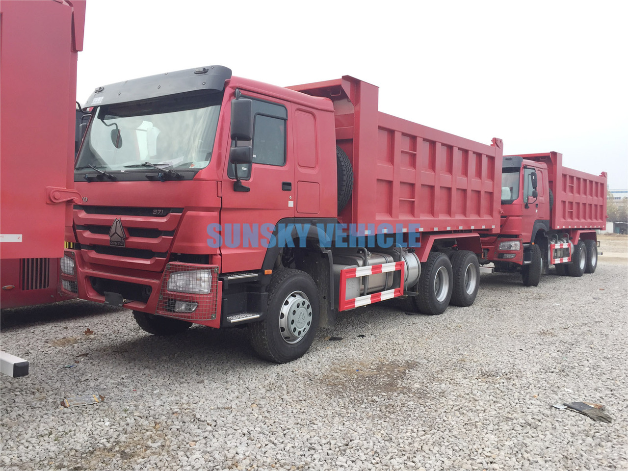 HOWO Brand New 6X4 380/430HP Tipper Truck - Camión volquete: foto 4 HOWO Brand New 6X4 380/430HP Tipper Truck - Camión volquete: foto 4