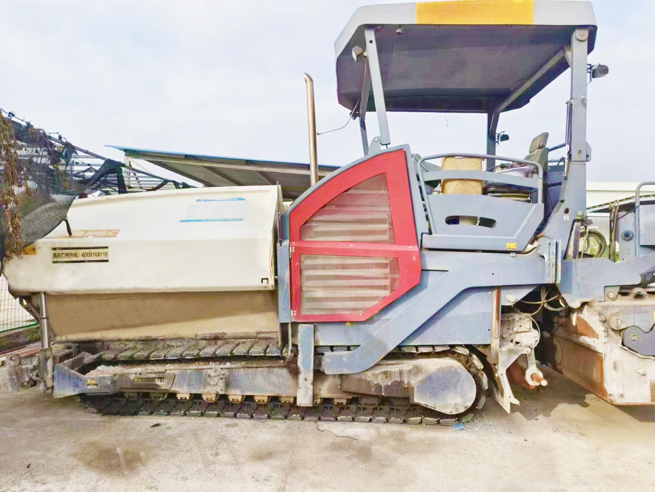 DYNAPAC F3030 Used Asphalt Paver For Sale - Pavimentadora de asfalto: foto 3 DYNAPAC F3030 Used Asphalt Paver For Sale - Pavimentadora de asfalto: foto 3