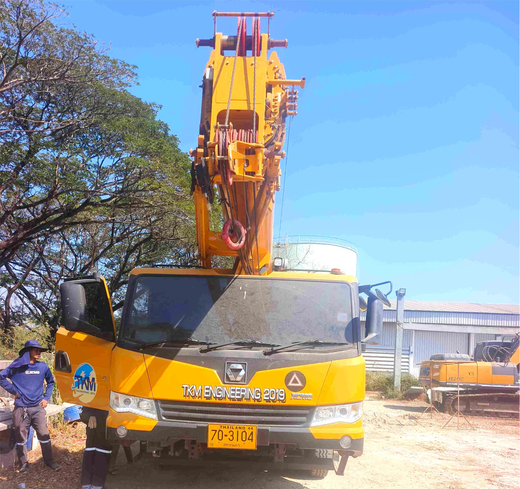 XCMG 2020 certified used 60ton truck crane XCT60_Y price - Autogrúa: foto 4 XCMG 2020 certified used 60ton truck crane XCT60_Y price - Autogrúa: foto 4