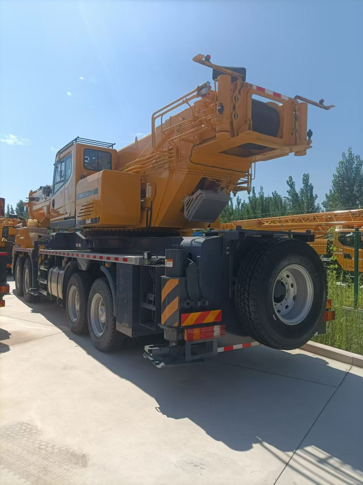 Autogrúa XCMG Factory 180 Ton Used QY180K5C Telescopic Boom Truck Mounted Crane Price List: foto 8