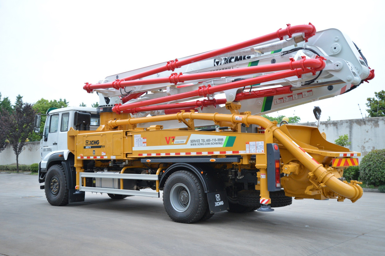XCMG Factory Hb37V 2023 Year 37m Schwing Used Concrete Pump Truck for Sale - Bomba de hormigón: foto 2 XCMG Factory Hb37V 2023 Year 37m Schwing Used Concrete Pump Truck for Sale - Bomba de hormigón: foto 2