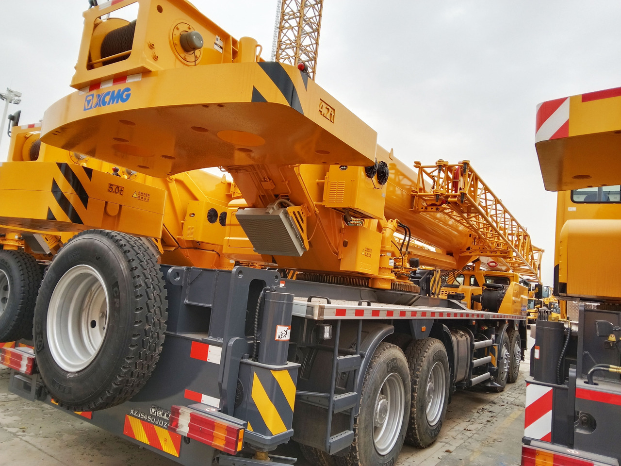 XCMG Manufacturer Second Hand Lorry Truck Crane QY55K5C_2 55 Ton Mobile Hydraulic Crane For Sale - Autogrúa: foto 4 XCMG Manufacturer Second Hand Lorry Truck Crane QY55K5C_2 55 Ton Mobile Hydraulic Crane For Sale - Autogrúa: foto 4