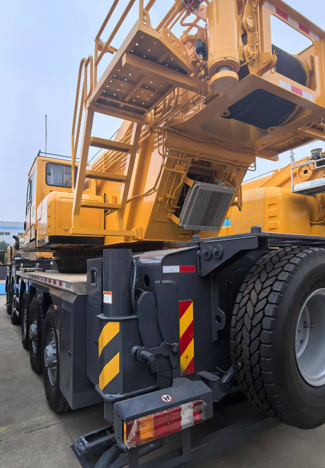 XCMG Official 130 ton Used Mobile Crane XCT130_1 Hydraulic Crane Price List - Autogrúa: foto 2 XCMG Official 130 ton Used Mobile Crane XCT130_1 Hydraulic Crane Price List - Autogrúa: foto 2