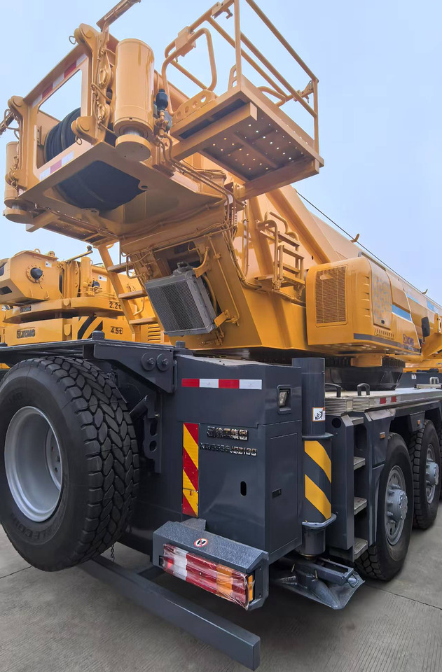XCMG Official 130 ton Used Mobile Crane XCT130_1 Hydraulic Crane Price List - Autogrúa: foto 3 XCMG Official 130 ton Used Mobile Crane XCT130_1 Hydraulic Crane Price List - Autogrúa: foto 3