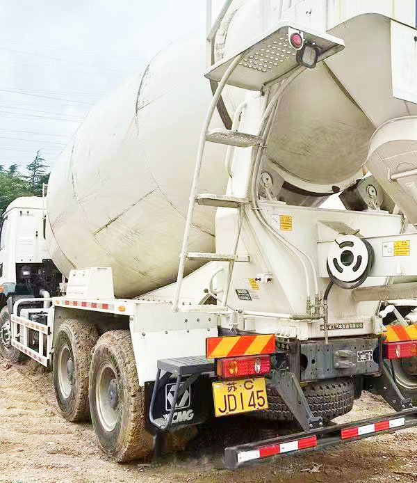 XCMG Official 2019 Year G14K Concrete Mixer Truck 14m3 Used Concrete Truck Mixer - Camión hormigonera: foto 3 XCMG Official 2019 Year G14K Concrete Mixer Truck 14m3 Used Concrete Truck Mixer - Camión hormigonera: foto 3