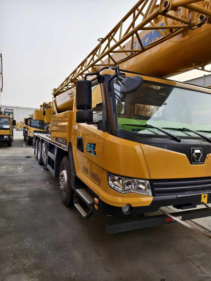 XCMG Official 25 Ton Small Truck Crane QY25K5D-3 Used Mobile Crane Machine With Cheap Price - Autogrúa: foto 2 XCMG Official 25 Ton Small Truck Crane QY25K5D-3 Used Mobile Crane Machine With Cheap Price - Autogrúa: foto 2