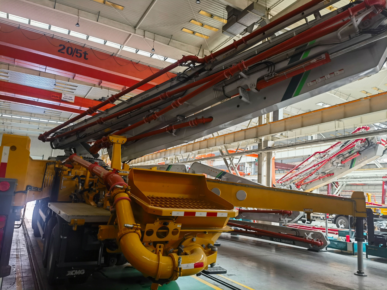 XCMG Official 60m Concrete Pump Machine HB60V Used Concrete Pump Truck For Sale - Bomba de hormigón: foto 4 XCMG Official 60m Concrete Pump Machine HB60V Used Concrete Pump Truck For Sale - Bomba de hormigón: foto 4