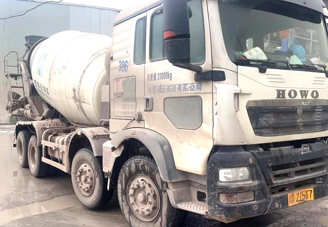 XCMG Official Concrete Machinery Mixer 12m³ G4804B Used Concrete Mixer Truck - Camión hormigonera: foto 2 XCMG Official Concrete Machinery Mixer 12m³ G4804B Used Concrete Mixer Truck - Camión hormigonera: foto 2