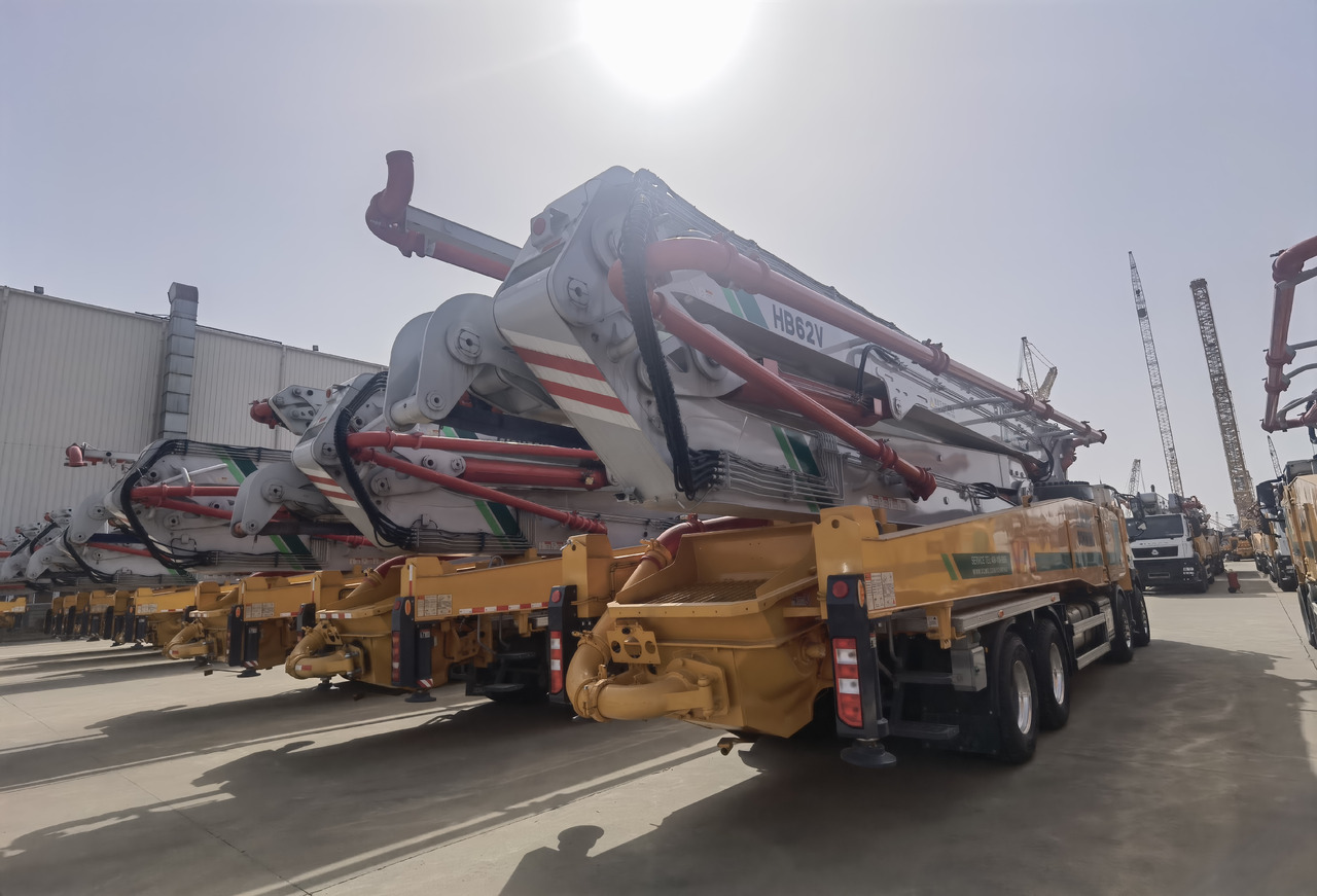 Bomba de hormigón XCMG Official Second Hand 62m Concrete Boom Pump HB62V Truck Mounted Concrete Pump For Sale: foto 8 Bomba de hormigón XCMG Official Second Hand 62m Concrete Boom Pump HB62V Truck Mounted Concrete Pump For Sale: foto 8