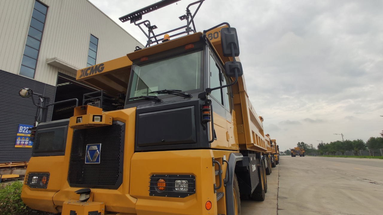 XCMG Official Second Hand Chinese Tipper Truck 72 Ton XDR80TE Mining Dump Truck Price - Dúmper: foto 2 XCMG Official Second Hand Chinese Tipper Truck 72 Ton XDR80TE Mining Dump Truck Price - Dúmper: foto 2