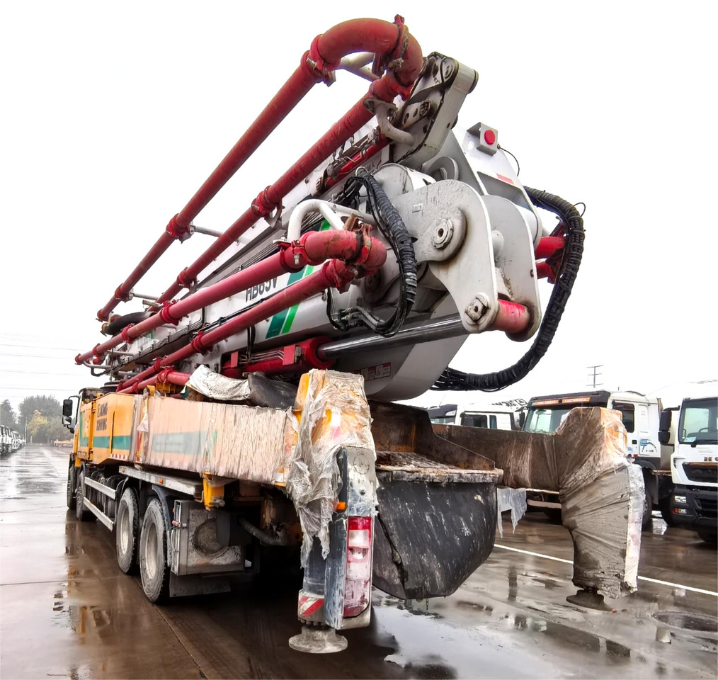 XCMG Official Second Hand Concrete Pump Machine HB65V 65m Concrete Boom Pump Truck Price List - Bomba de hormigón: foto 5 XCMG Official Second Hand Concrete Pump Machine HB65V 65m Concrete Boom Pump Truck Price List - Bomba de hormigón: foto 5