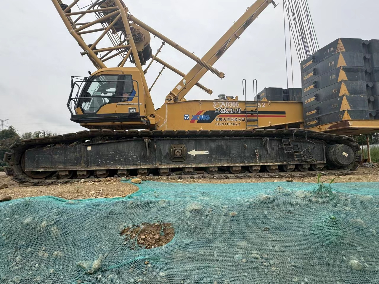 XCMG Official Second Hand Crawler Crane Lifting Equipment Mobile XGC300 300 Ton Crane Price - Grúa sobre orugas: foto 5 XCMG Official Second Hand Crawler Crane Lifting Equipment Mobile XGC300 300 Ton Crane Price - Grúa sobre orugas: foto 5